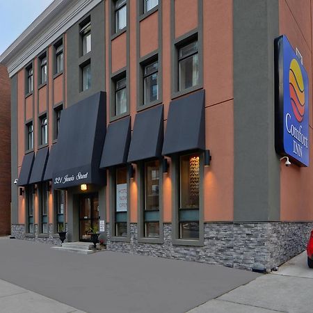 Comfort Inn Toronto City Centre Esterno foto