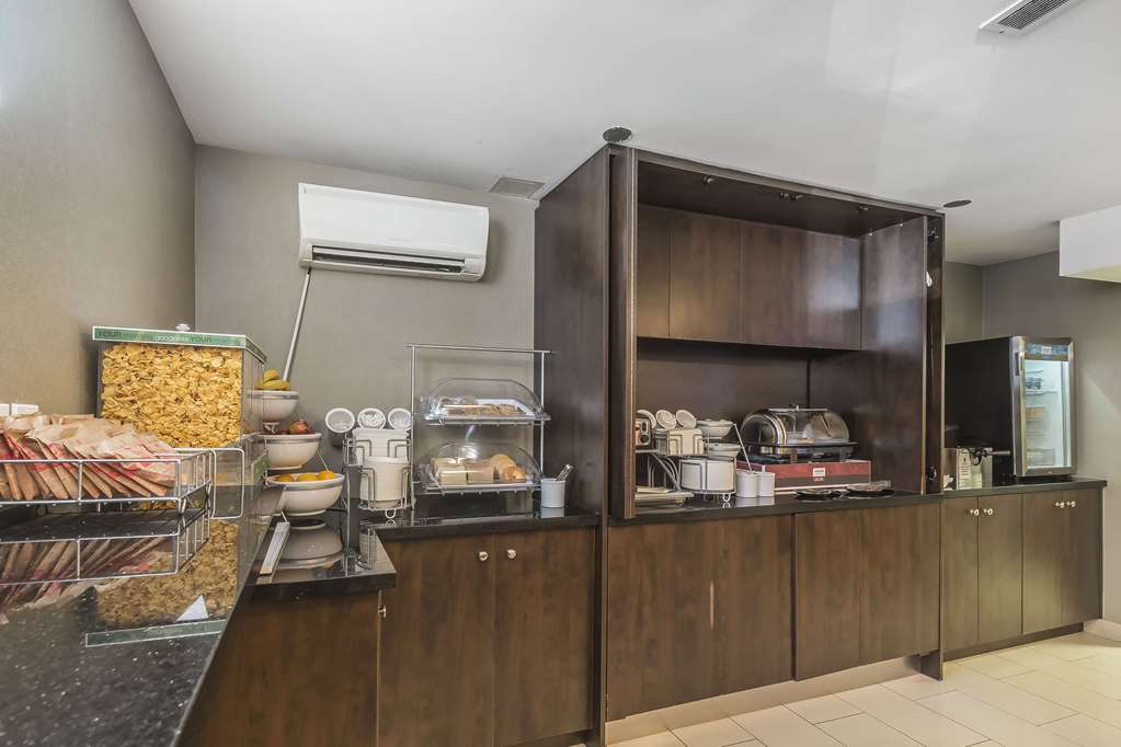 Comfort Inn Toronto City Centre Ristorante foto